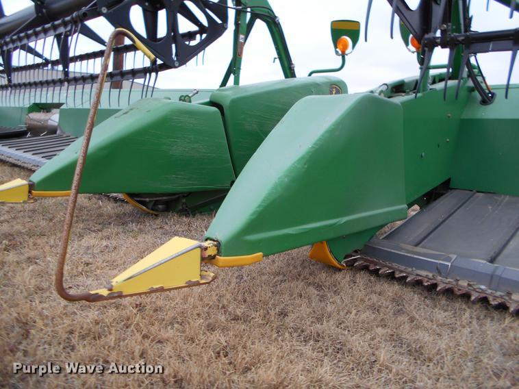 image for item DC2388 2013 John Deere 635FD flex draper head