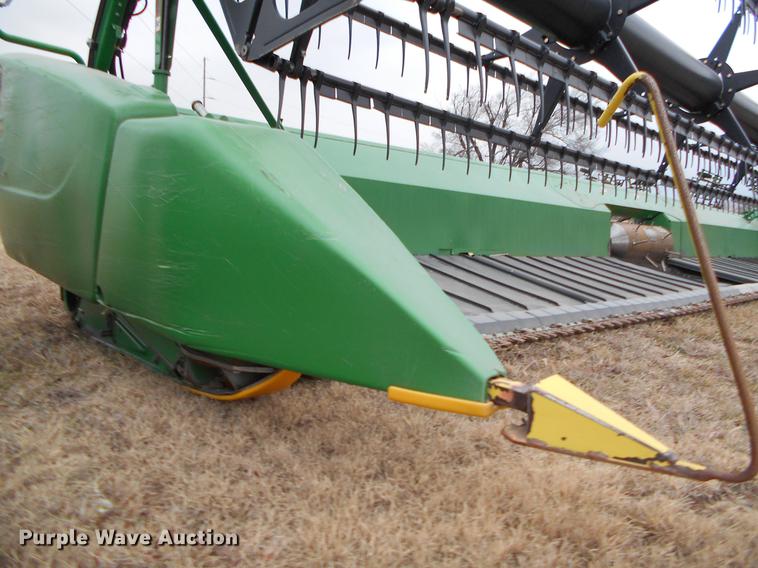 image for item DC2388 2013 John Deere 635FD flex draper head