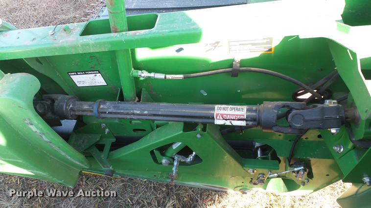 image for item DC2388 2013 John Deere 635FD flex draper head