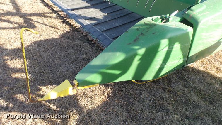 image for item DC2388 2013 John Deere 635FD flex draper head