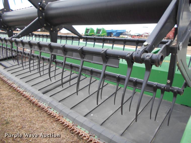 image for item DC2389 2013 John Deere 635FD flex draper head
