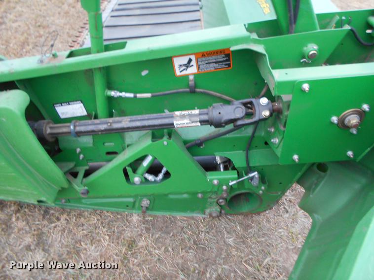 image for item DC2389 2013 John Deere 635FD flex draper head