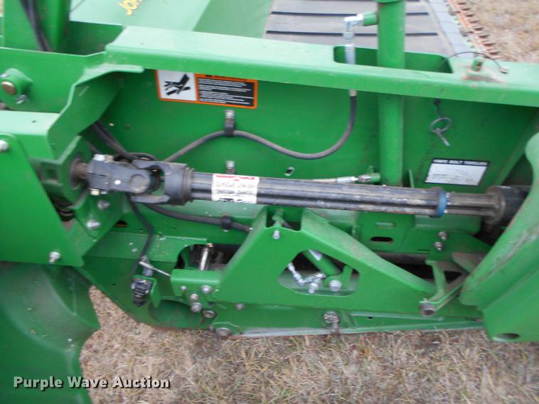 image for item DC2389 2013 John Deere 635FD flex draper head