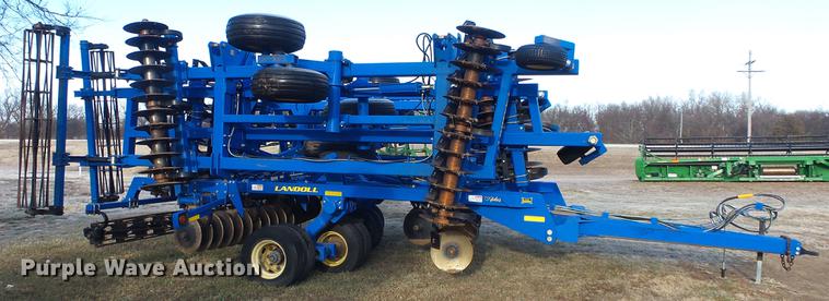 image for item DC2393 2013 Landoll 7450-39 VT Plus vertical tillage