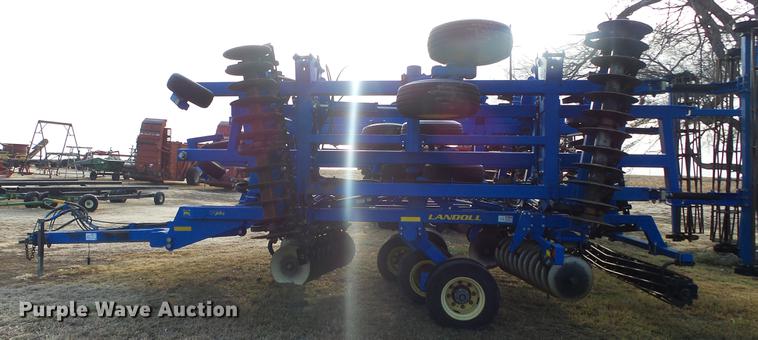 image for item DC2393 2013 Landoll 7450-39 VT Plus vertical tillage