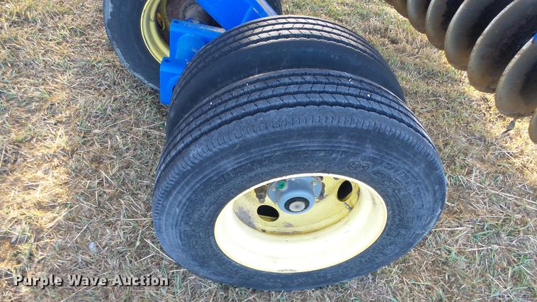 image for item DC2393 2013 Landoll 7450-39 VT Plus vertical tillage