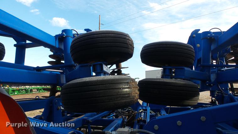 image for item DC2393 2013 Landoll 7450-39 VT Plus vertical tillage