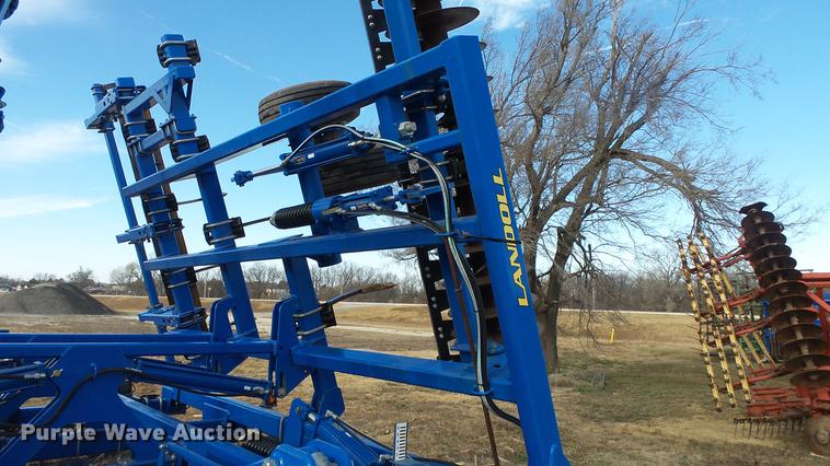 image for item DC2397 2013 Landoll 2130-25 disk chisel