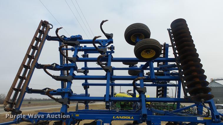 image for item DC2398 2013 Landoll 2130-25 disk chisel