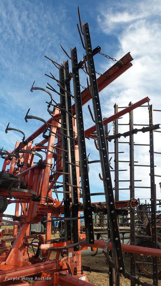 image for item DC2403 2006 Sunflower 5055-50 field cultivator