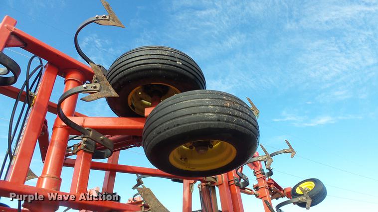 image for item DC2403 2006 Sunflower 5055-50 field cultivator