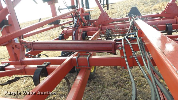 image for item DC2403 2006 Sunflower 5055-50 field cultivator