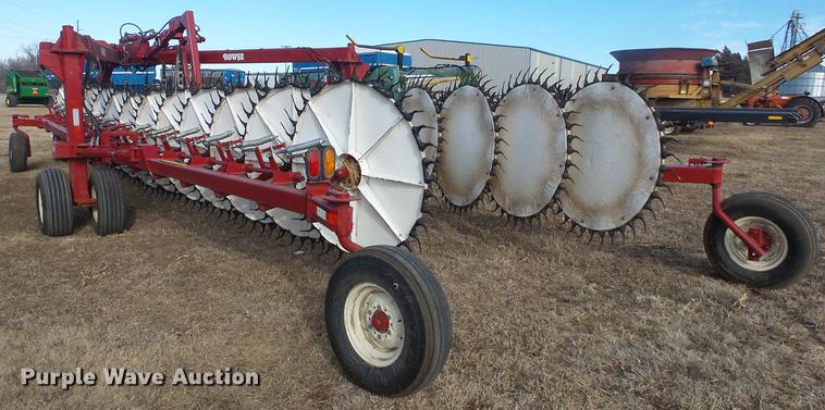 image for item DC2406 2011 Rowse ULT27 hay rake