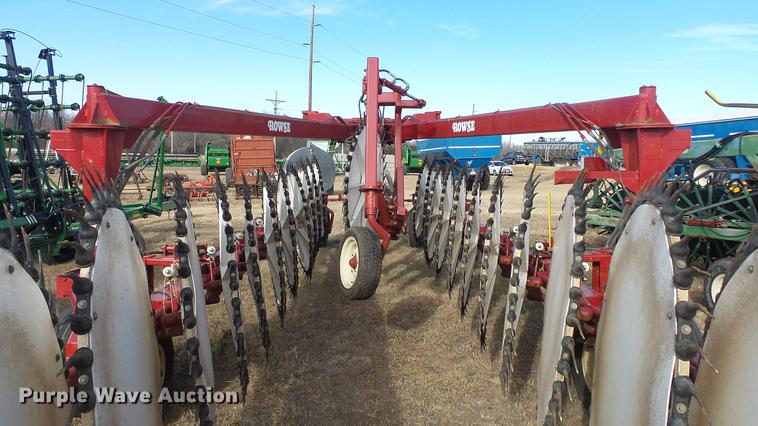 image for item DC2406 2011 Rowse ULT27 hay rake