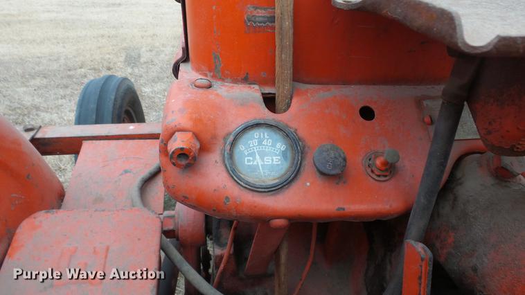 image for item DC2410 Case D tractor