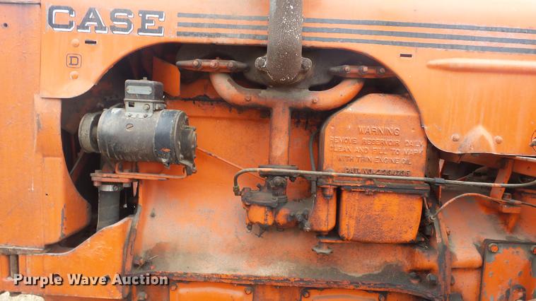 image for item DC2410 Case D tractor