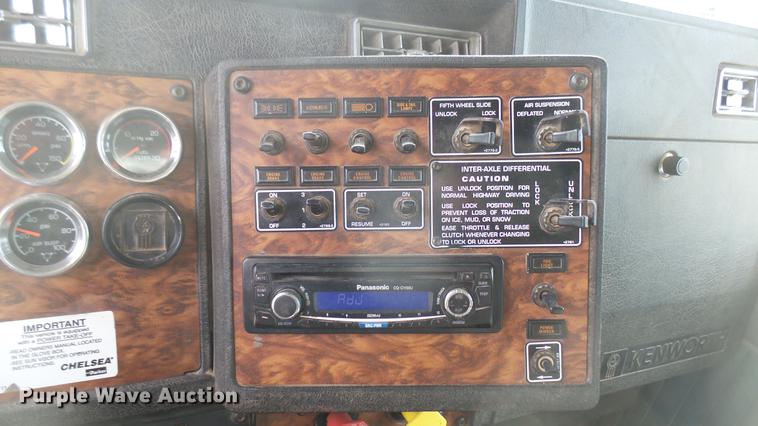 image for item DC2423 2000 Kenworth W900 manure spreader truck