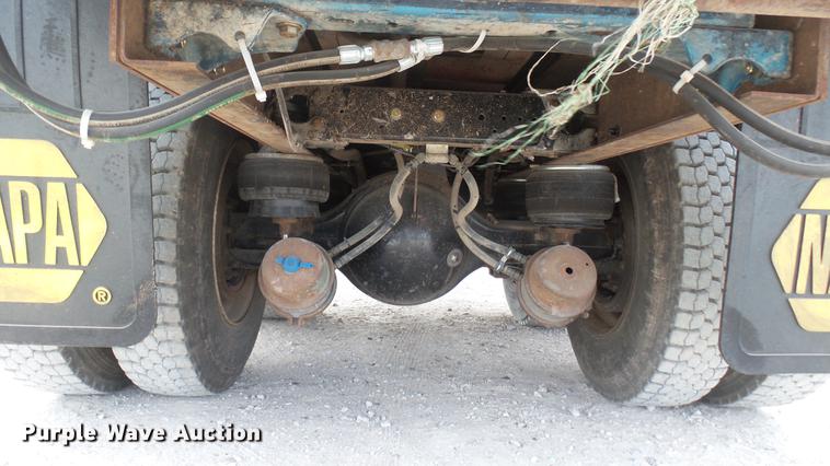 image for item DC2423 2000 Kenworth W900 manure spreader truck