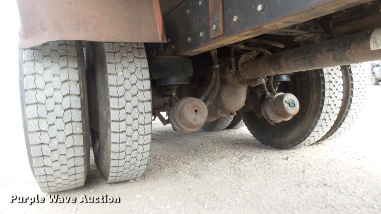 image for item DC2423 2000 Kenworth W900 manure spreader truck