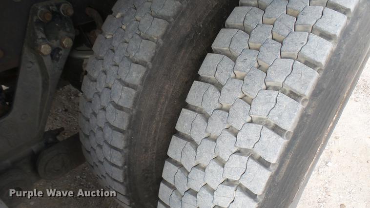 image for item DC2423 2000 Kenworth W900 manure spreader truck