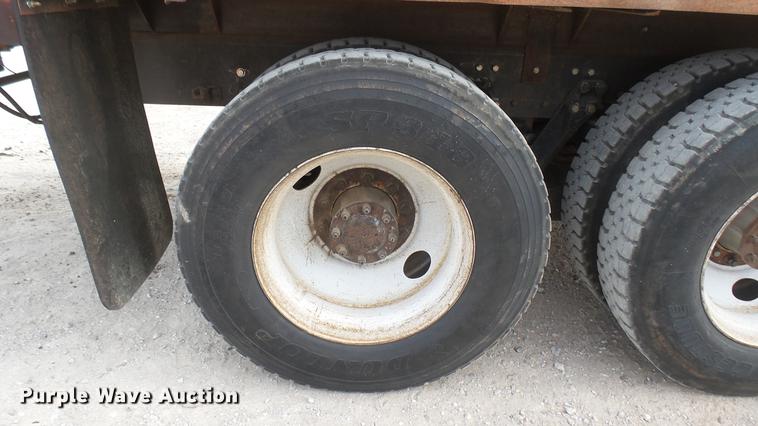 image for item DC2423 2000 Kenworth W900 manure spreader truck