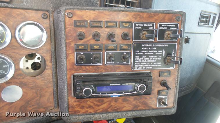 image for item DC2424 2000 Kenworth W900 manure spreader truck