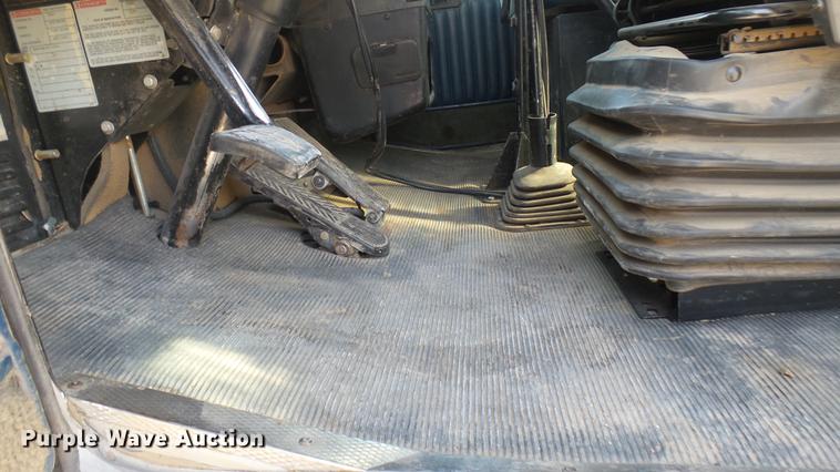 image for item DC2424 2000 Kenworth W900 manure spreader truck