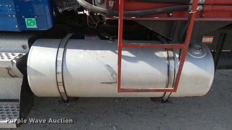 image for item DC2424 2000 Kenworth W900 manure spreader truck