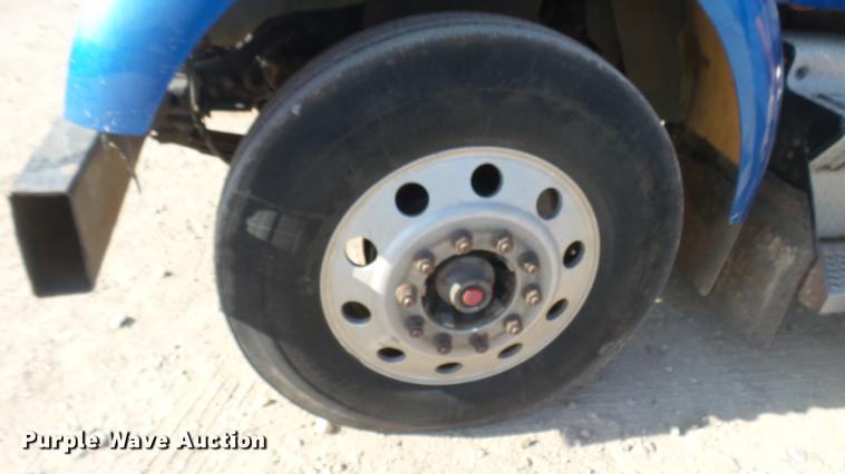 image for item DC2424 2000 Kenworth W900 manure spreader truck