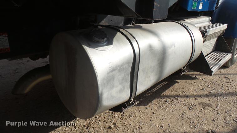 image for item DC2424 2000 Kenworth W900 manure spreader truck