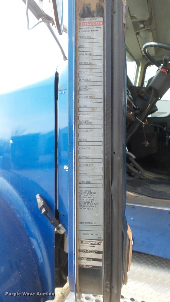 image for item DC2425 2000 Kenworth W900 manure spreader truck