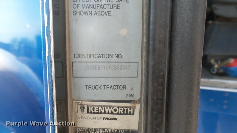 image for item DC2425 2000 Kenworth W900 manure spreader truck