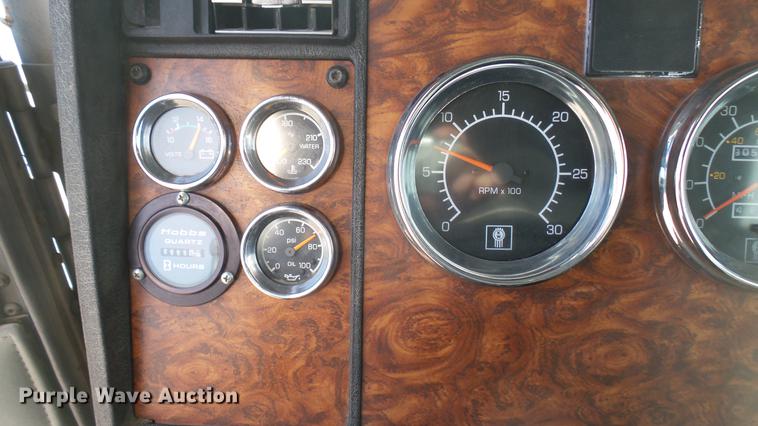 image for item DC2425 2000 Kenworth W900 manure spreader truck