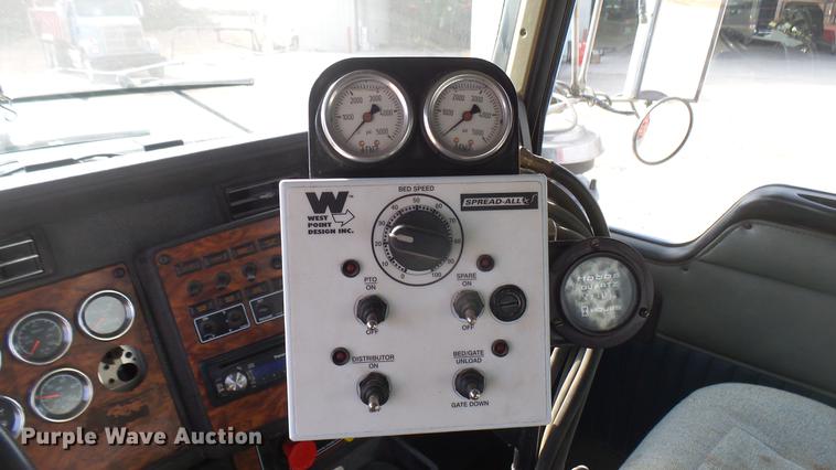 image for item DC2425 2000 Kenworth W900 manure spreader truck