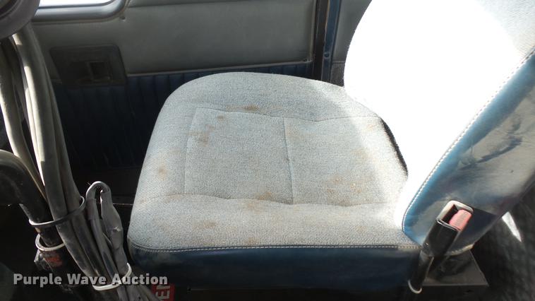 image for item DC2425 2000 Kenworth W900 manure spreader truck