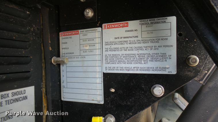 image for item DC2425 2000 Kenworth W900 manure spreader truck