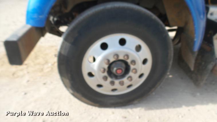 image for item DC2425 2000 Kenworth W900 manure spreader truck