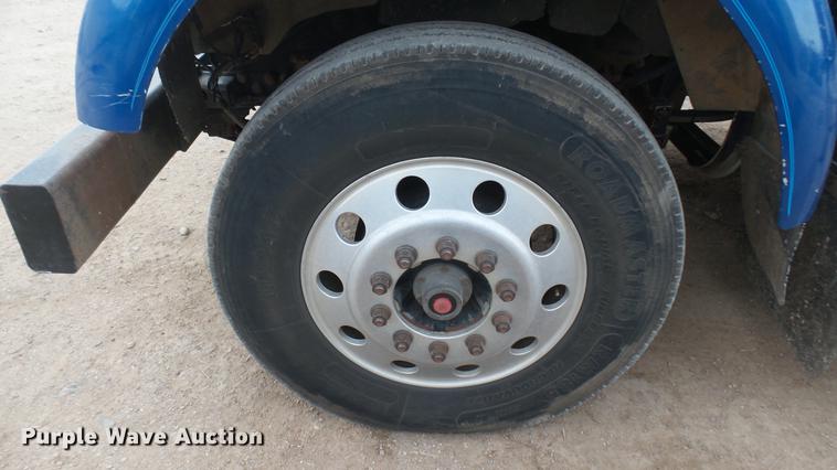 image for item DC2425 2000 Kenworth W900 manure spreader truck