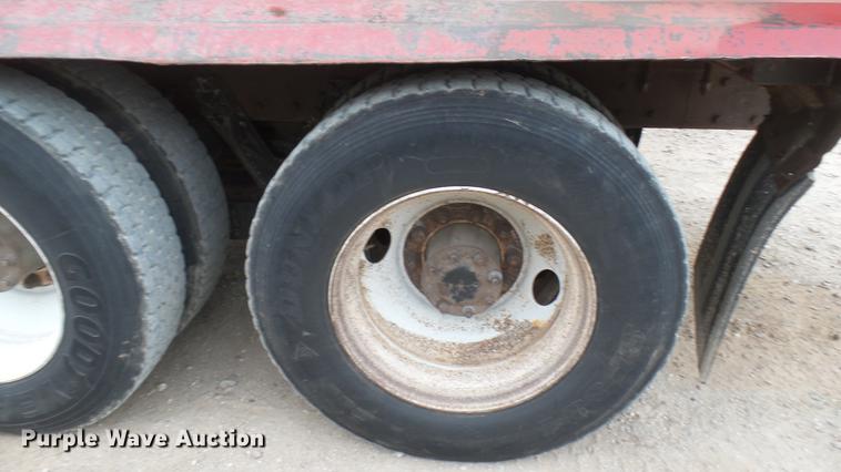 image for item DC2425 2000 Kenworth W900 manure spreader truck