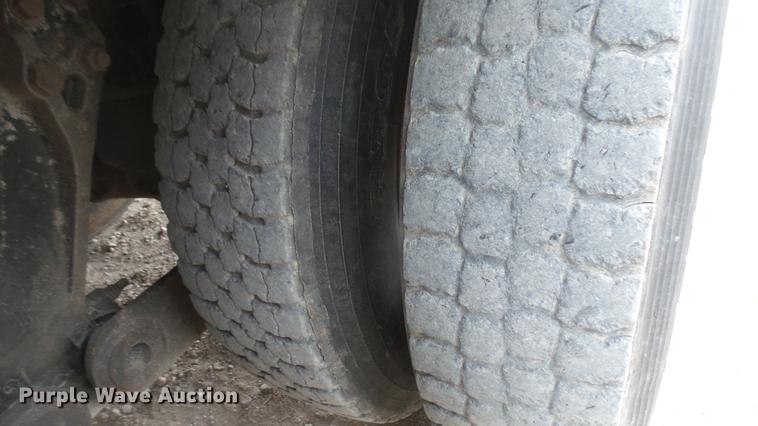 image for item DC2425 2000 Kenworth W900 manure spreader truck