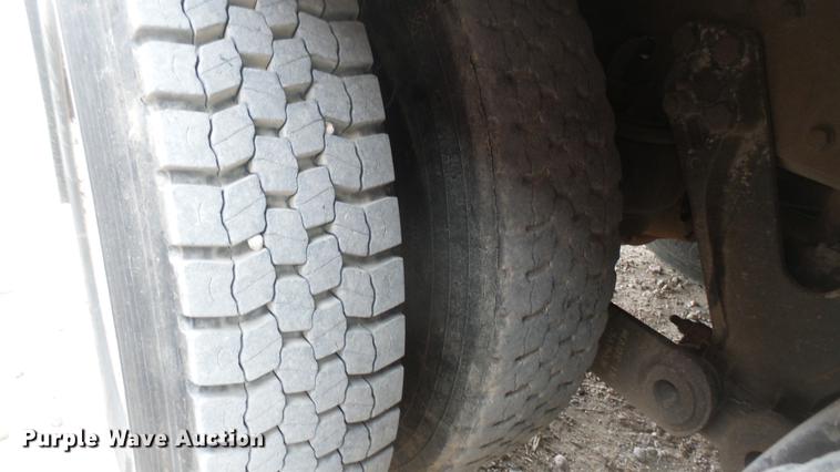 image for item DC2425 2000 Kenworth W900 manure spreader truck