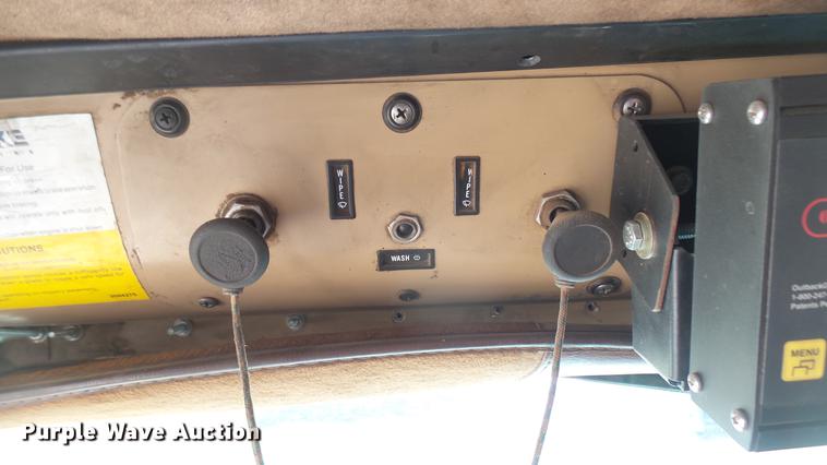 image for item DC2426 1986 International F9370 manure spreader truck