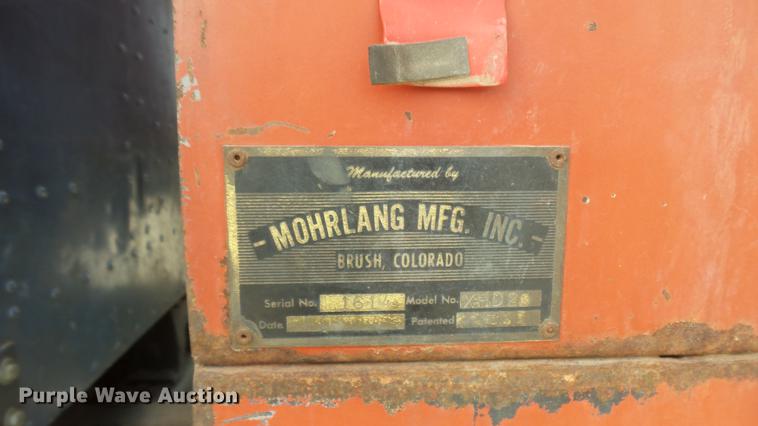 image for item DC2426 1986 International F9370 manure spreader truck