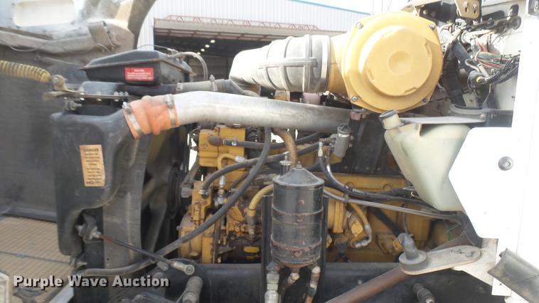 image for item DC2427 1990 Kenworth T450 grain truck