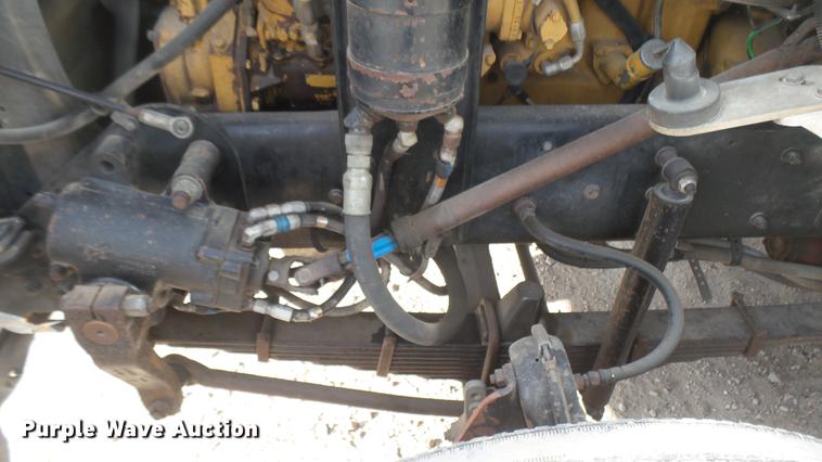 image for item DC2427 1990 Kenworth T450 grain truck