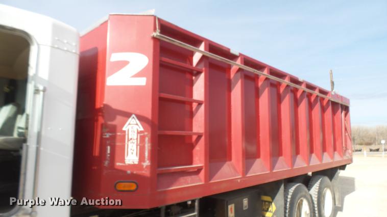 image for item DC2427 1990 Kenworth T450 grain truck