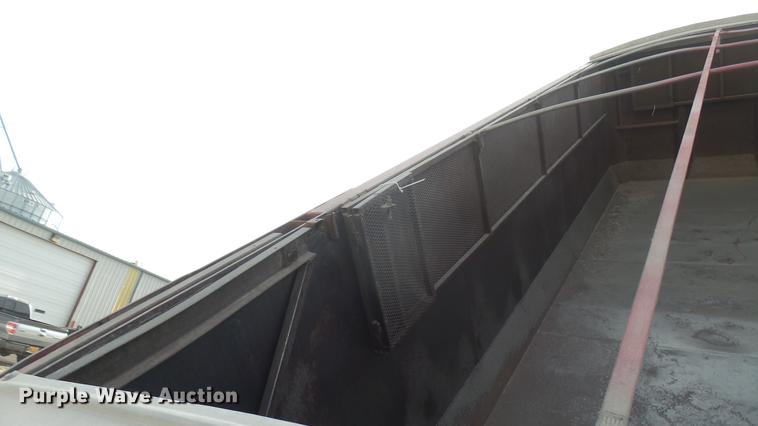 image for item DC2427 1990 Kenworth T450 grain truck