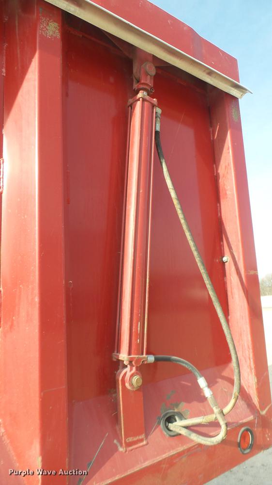 image for item DC2427 1990 Kenworth T450 grain truck