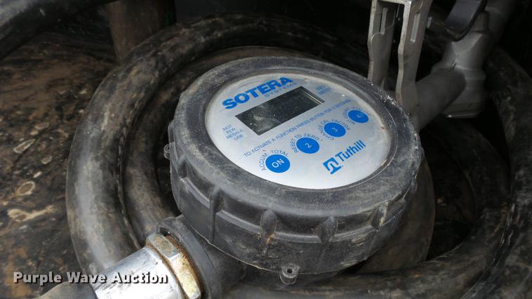 image for item DC2432 2006 Ford F350 Super Duty XLT flatbed pickup truck