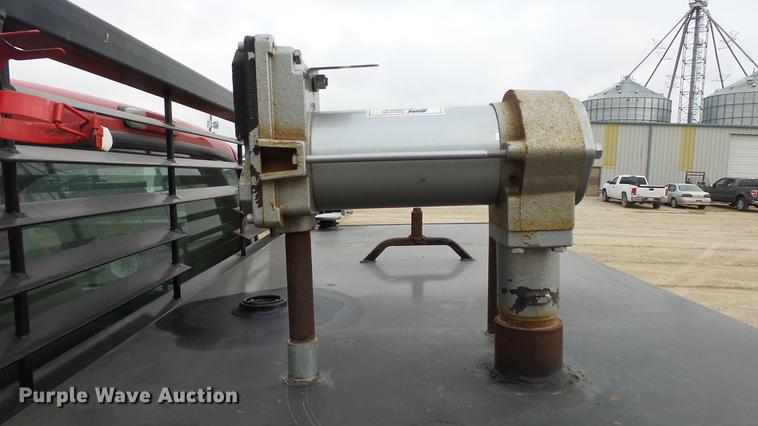 image for item DC2432 2006 Ford F350 Super Duty XLT flatbed pickup truck